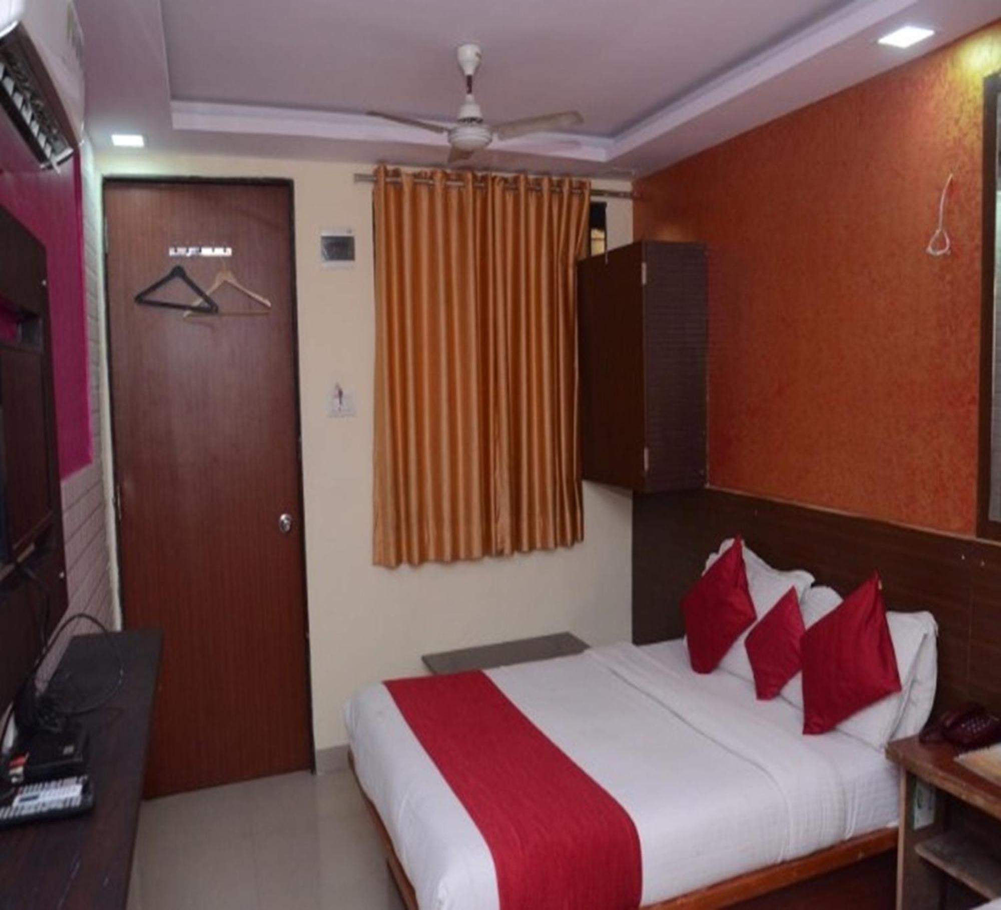 Sai Leela Near Airport *
